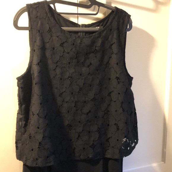 Uniqlo black lace drapey jumpsuit   Size Large - Picture 2 of 11